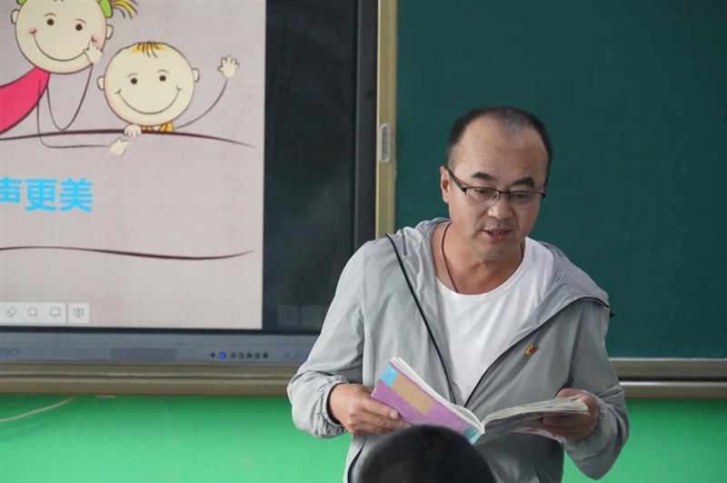 治多教師用堅守精神扎根基層，點亮教育的希望明燈