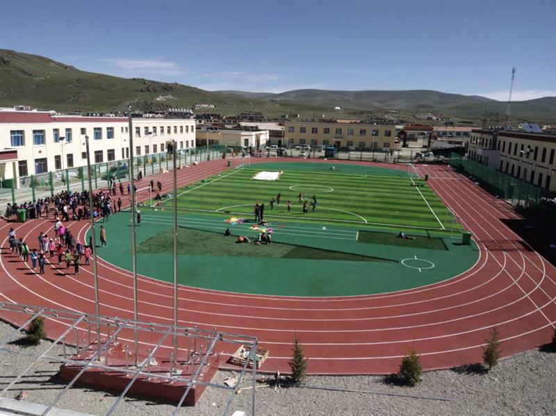 治多教師用堅守精神扎根基層，點亮教育的希望明燈