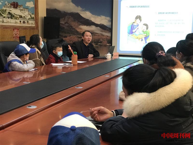 趙江社教授正在講座.jpg 趙江社教授正在講座.jpg