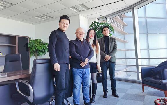 理堅(jiān)信息集團(tuán)與美全云坤投資簽署戰(zhàn)略合作