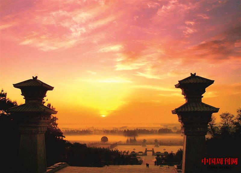 芒碭山晨曦美景.jpg 芒碭山晨曦美景.jpg