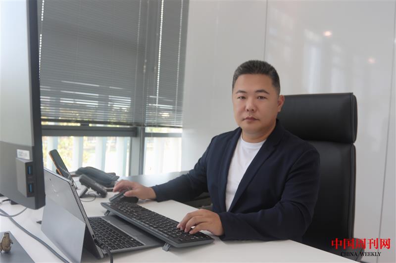 周路平總經(jīng)理.jpg 周路平總經(jīng)理.jpg