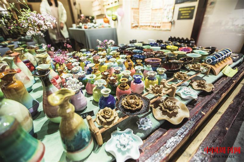 攝圖網(wǎng)_501288242_嘉興西塘古鎮(zhèn)紀念品(企業(yè)商用).jpg 攝圖網(wǎng)_501288242_嘉興西塘古鎮(zhèn)紀念品(企業(yè)商用).jpg