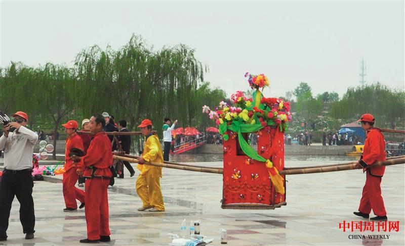 花轎.jpg 花轎.jpg