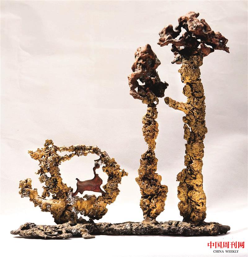 朱炳仁鑄銅藝術(shù)品.jpg 朱炳仁鑄銅藝術(shù)品.jpg