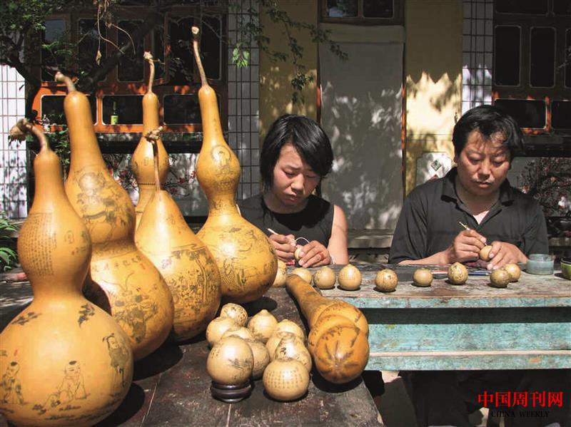 葫蘆雕刻藝人.jpg 葫蘆雕刻藝人.jpg