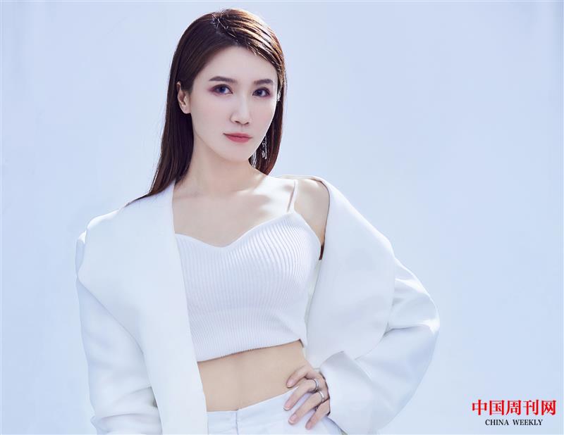 微笑.jpg 微笑.jpg