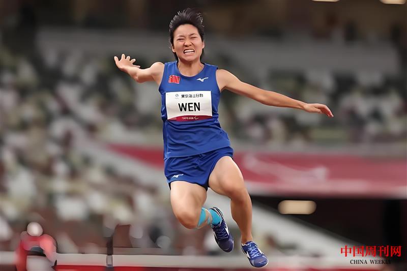 全國(guó)人大代表文曉燕(6).jpg 全國(guó)人大代表文曉燕(6).jpg